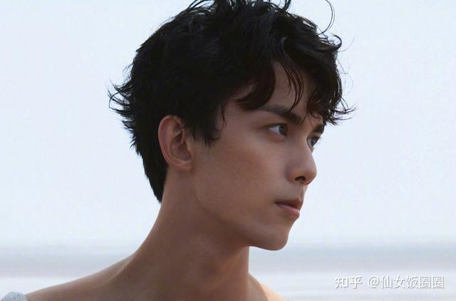 有哪些塌鼻子长得好看的塌鼻子明星