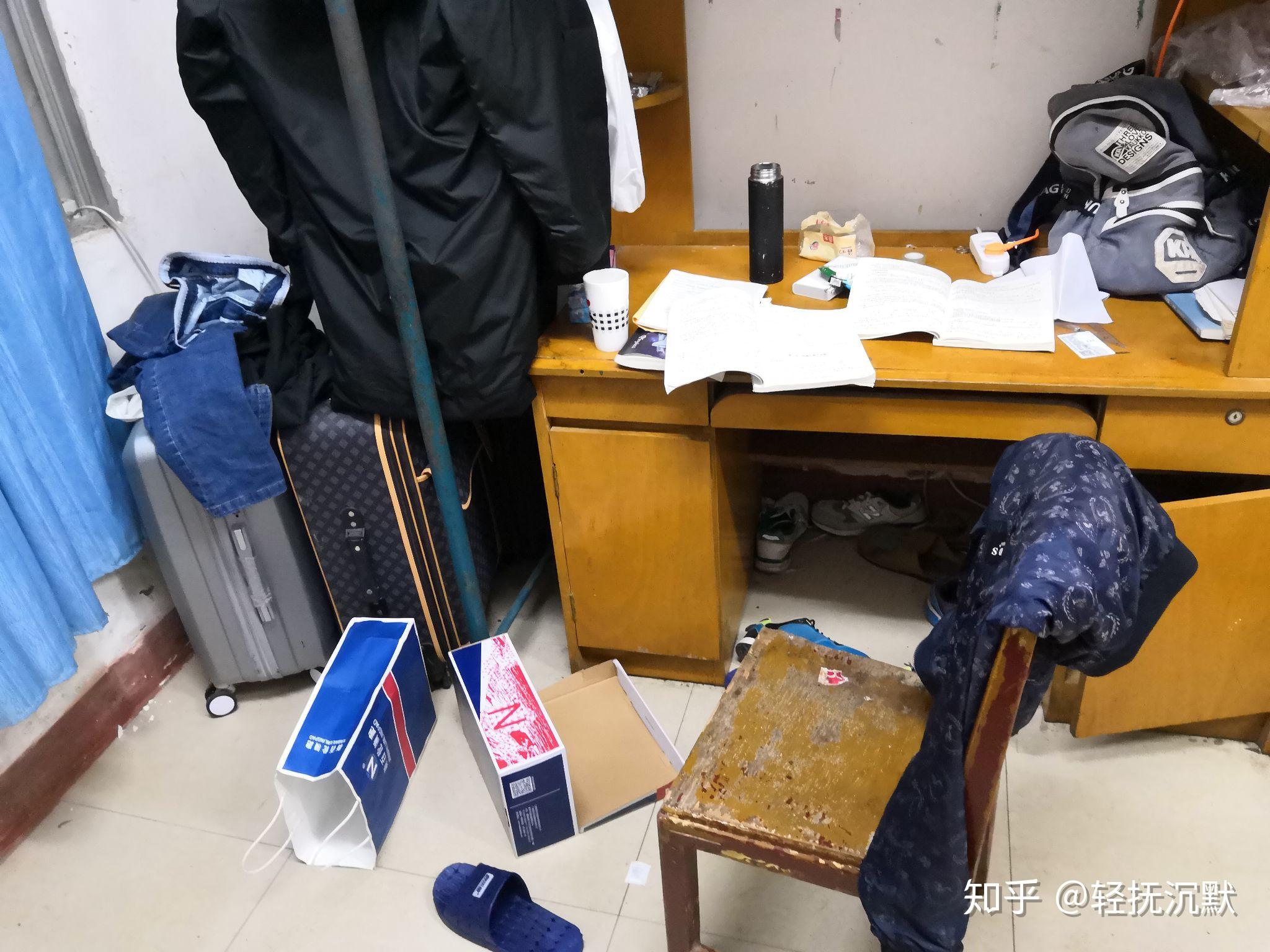 男生宿舍晚上的卧谈会的主要内容是? - 知乎