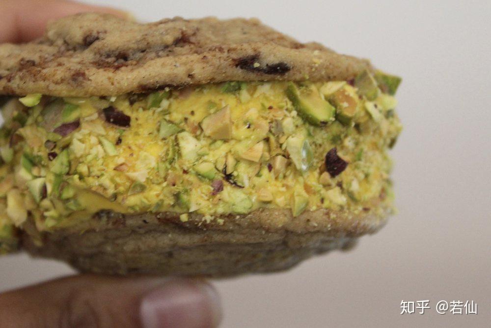 伊朗藏红花冰淇淋跻身全球50大甜品之列