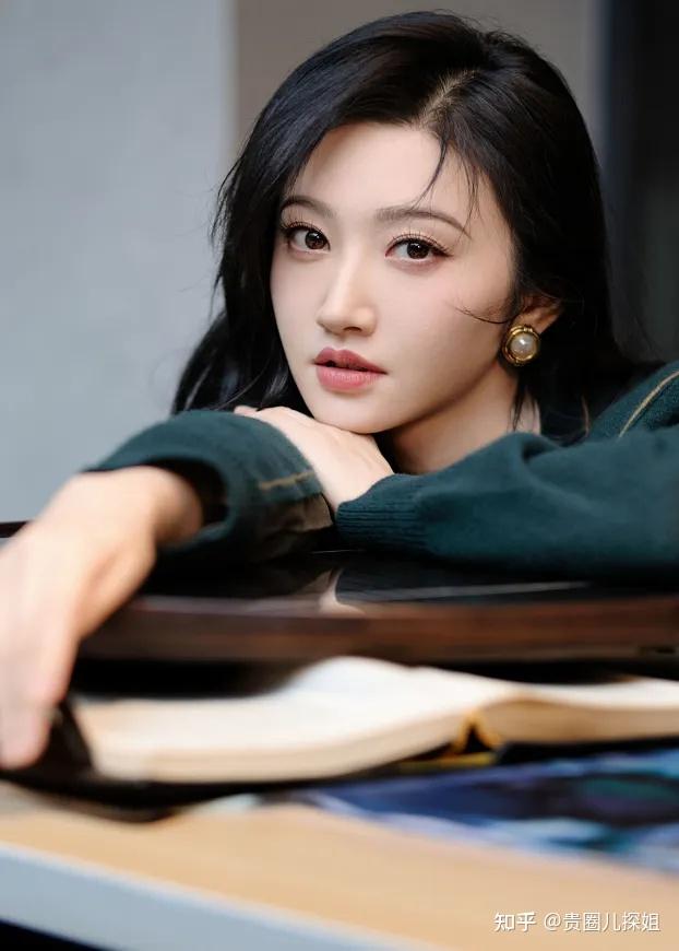 如何评价女星景甜的颜值? - 知乎