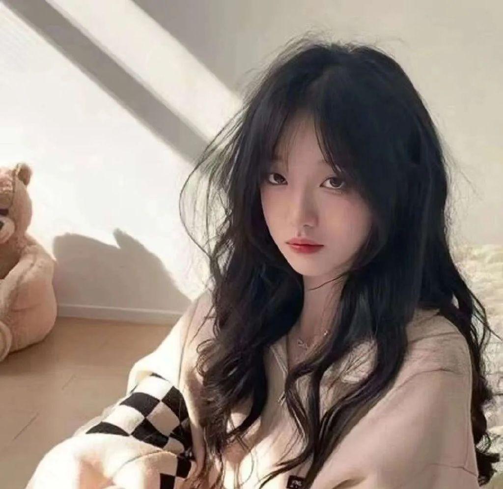 有没有一些又仙又飒的女生头像