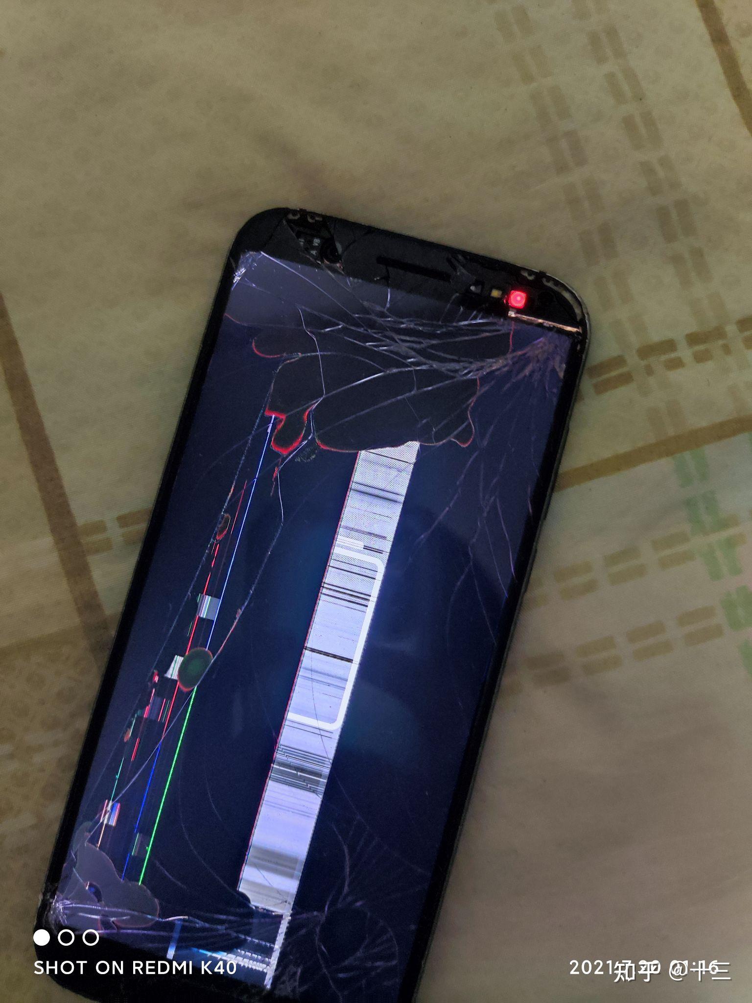 手机坏了的照片 真实图片