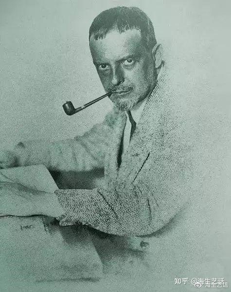 康定斯基与蒙德里安一个"热",一个"冷";一个绝对自由,一个绝对理性;一