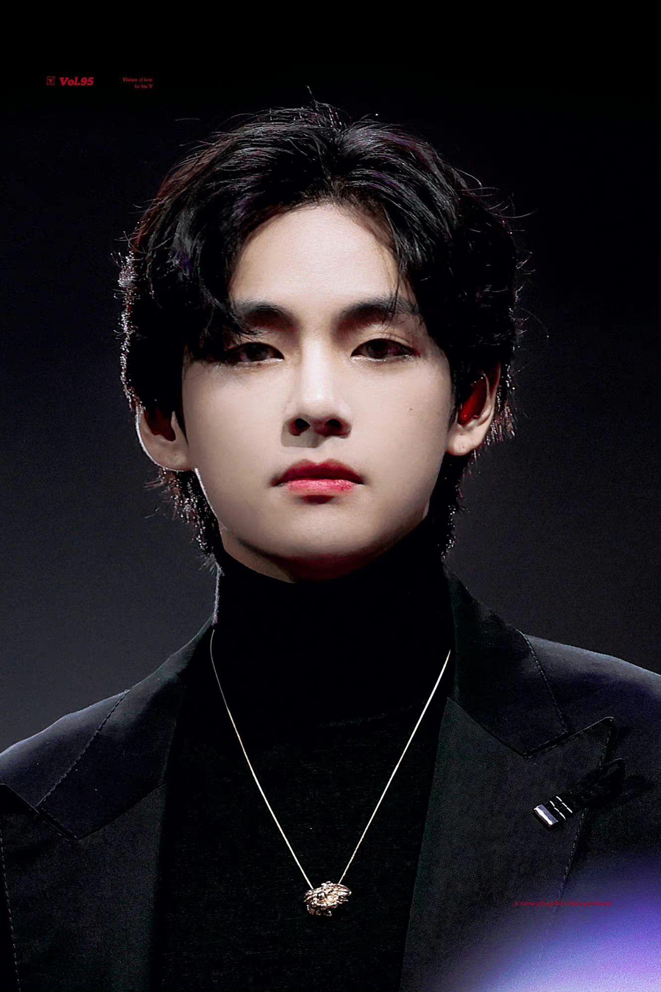 exo的吴世勋和bts的金泰亨 外形(身高 颜值 体态 气质 皮肤)谁更强