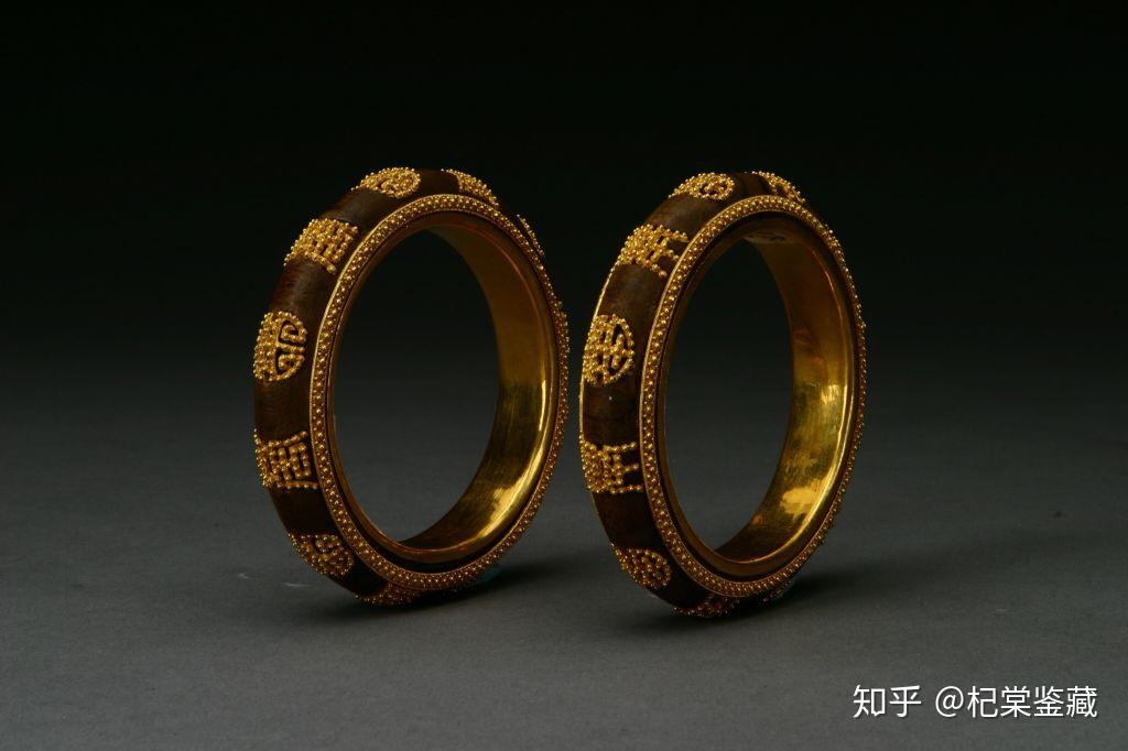 【金环镶东珠耳饰】