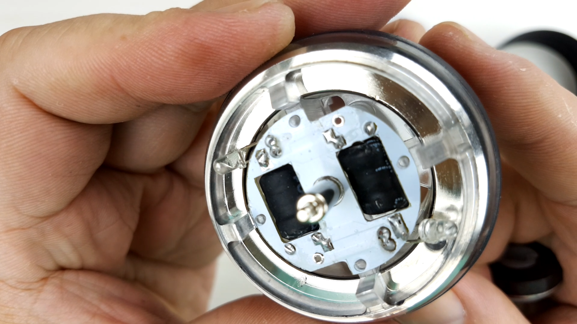 真的能产生100公斤的力量?拆解网红玩具腕力球,测试极限转速