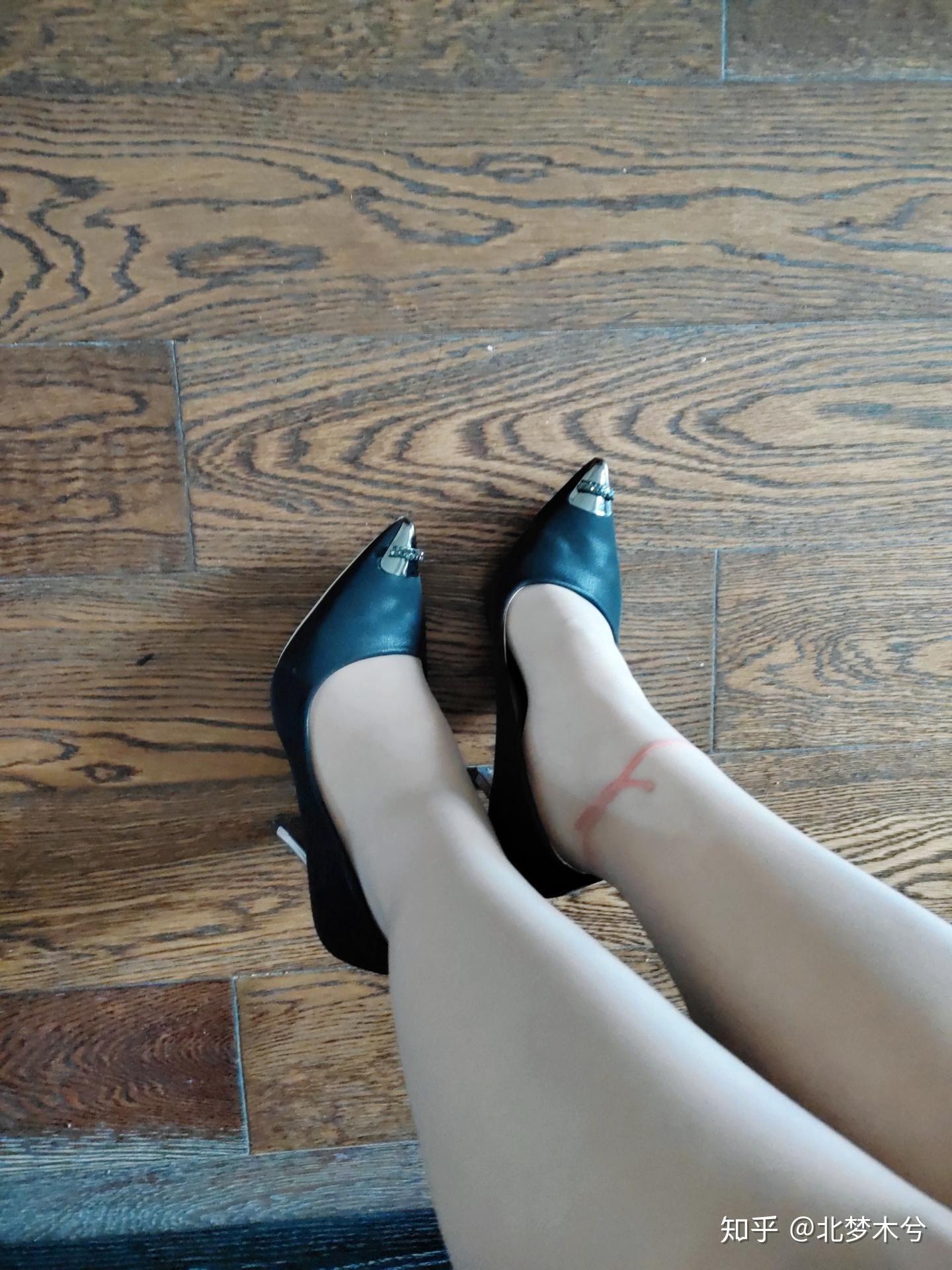 8厘米和12厘米的高跟鞋你会如何选择