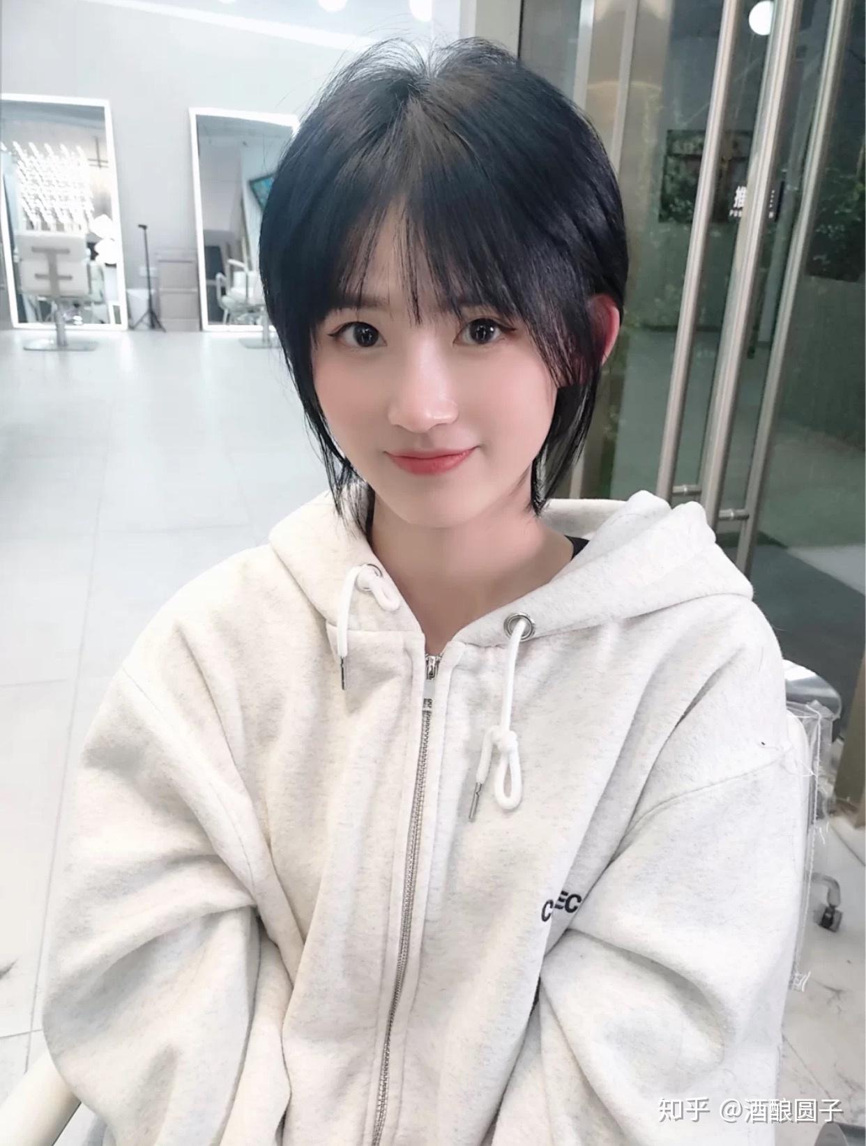 有哪些好看的女生日系短发,很有少年,少女感的短发? - 知乎