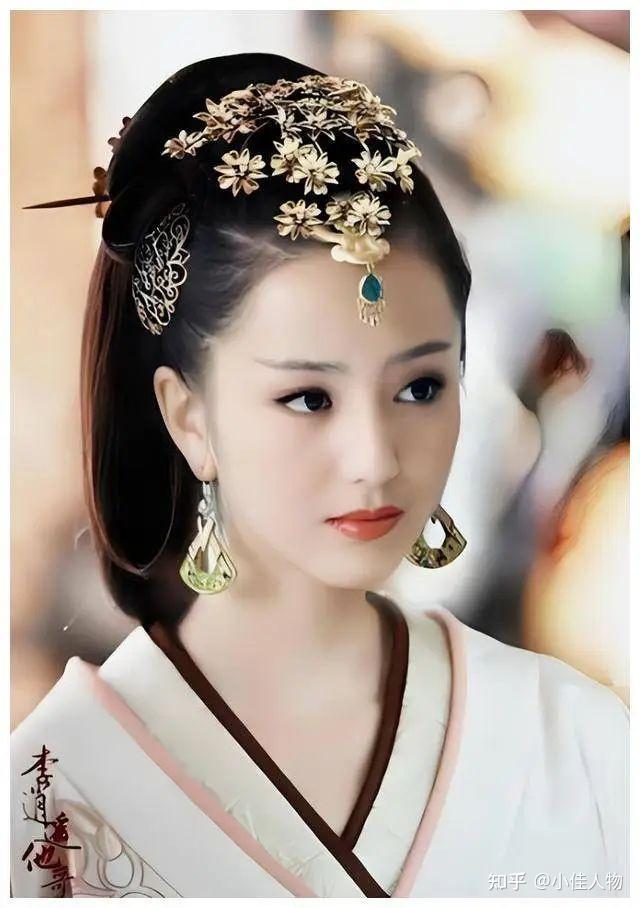 离婚不分家给前夫公司注资网友称佟丽娅傻白甜对陈思诚余情未了