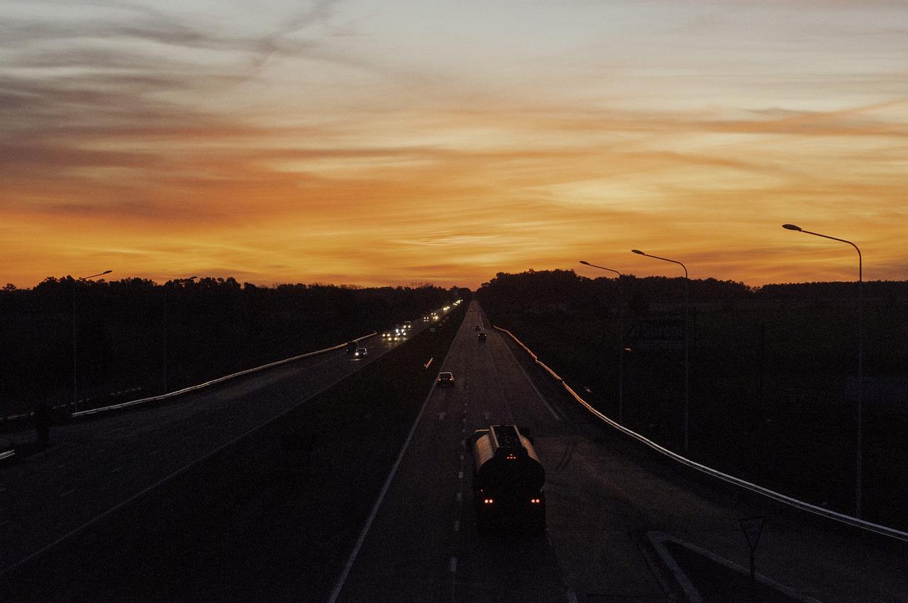 2. 干道消防规范
