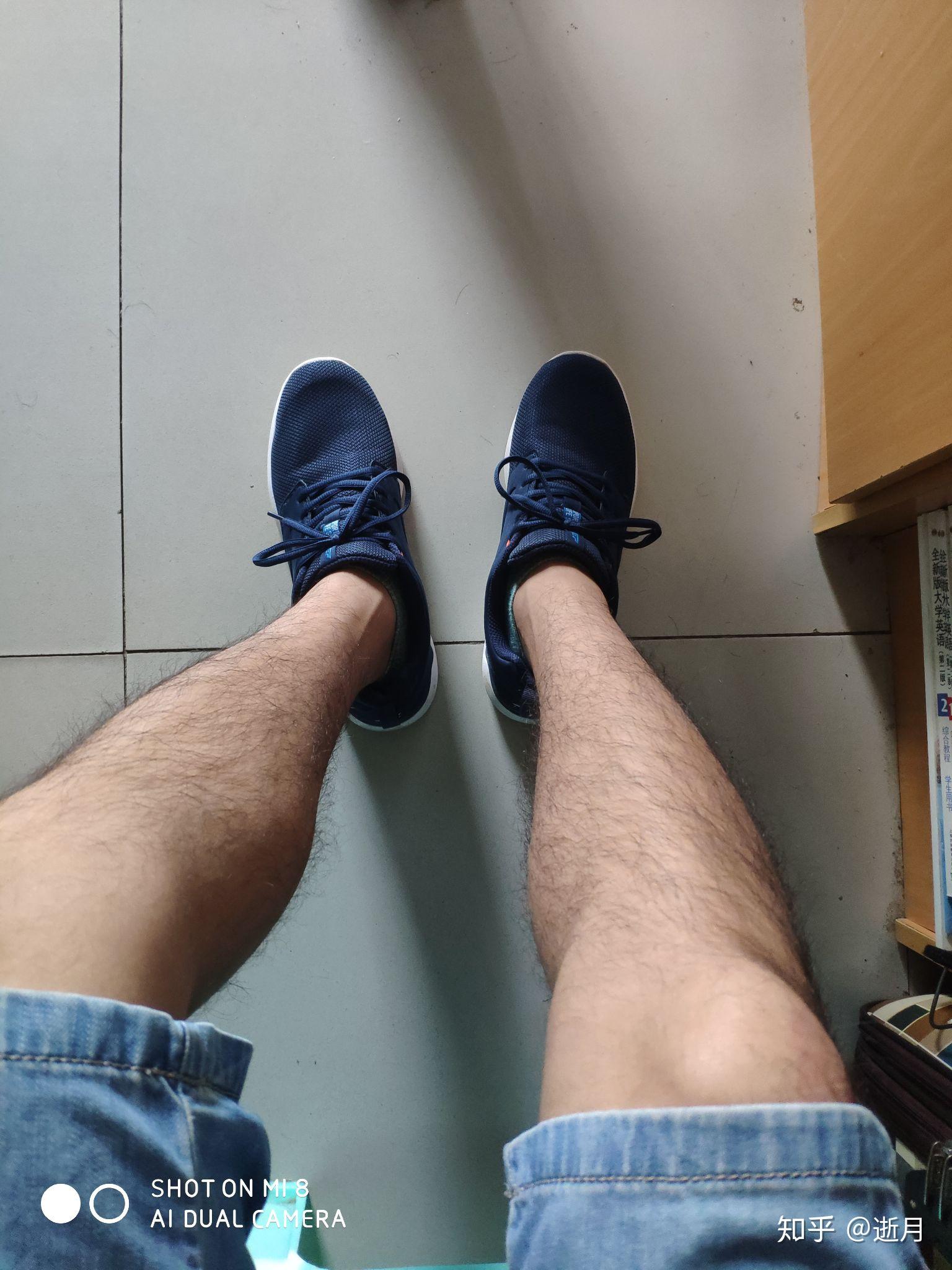 为什么现在很多男生都没腿毛了