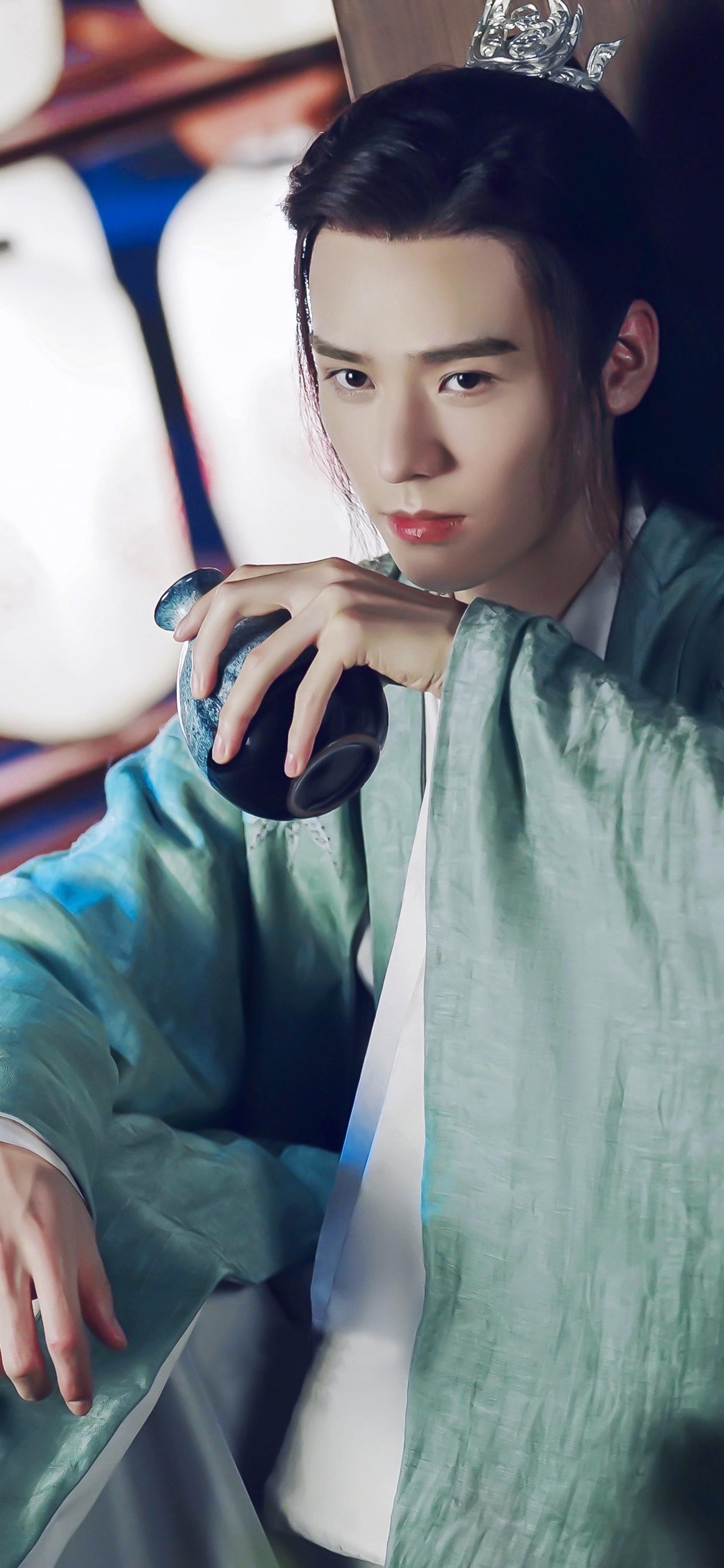 有没有山河令的无水印壁纸呀!特别喜欢晒太阳那一段!