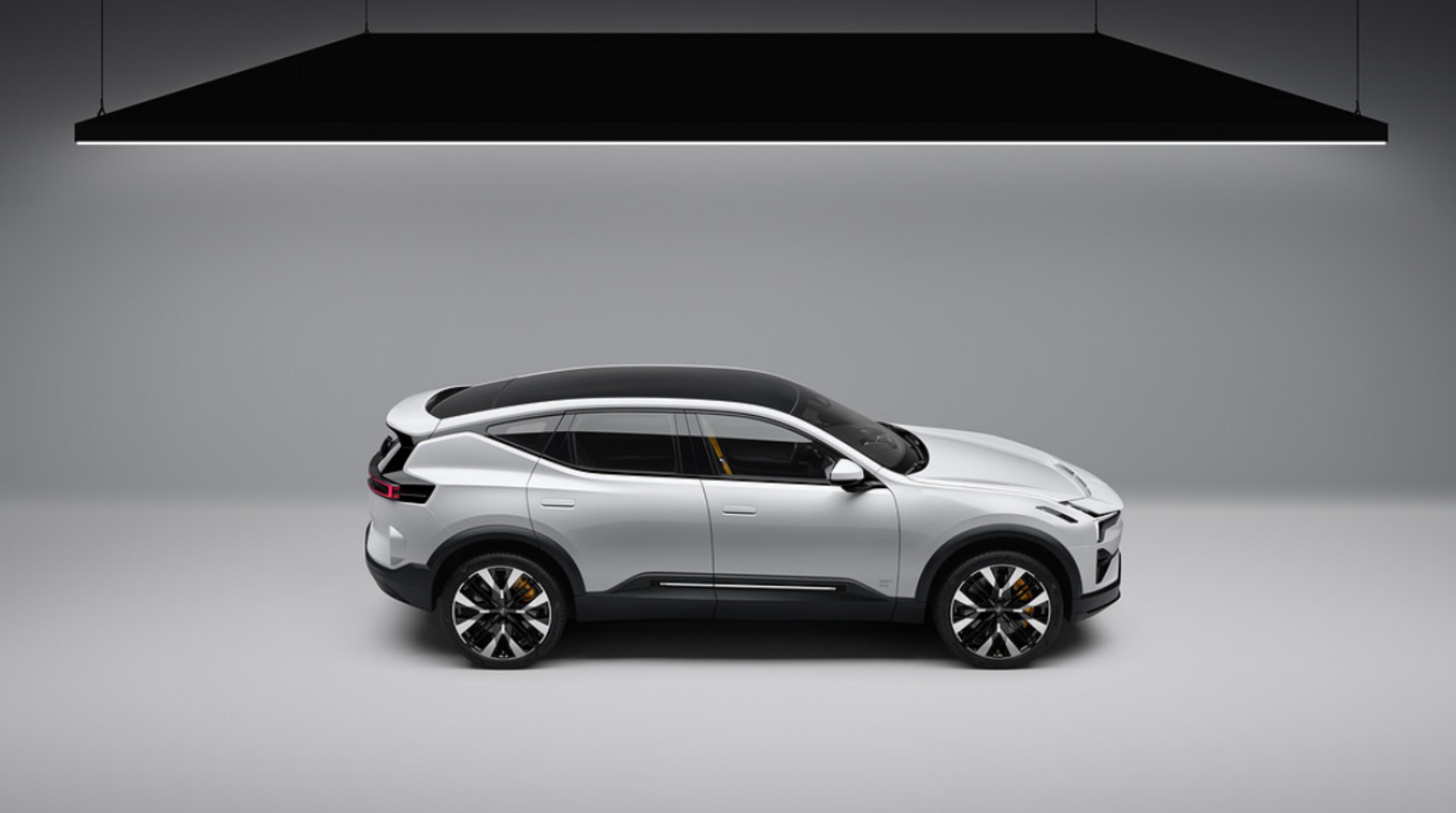 极星旗舰suv将在10月发布pk保时捷卡宴