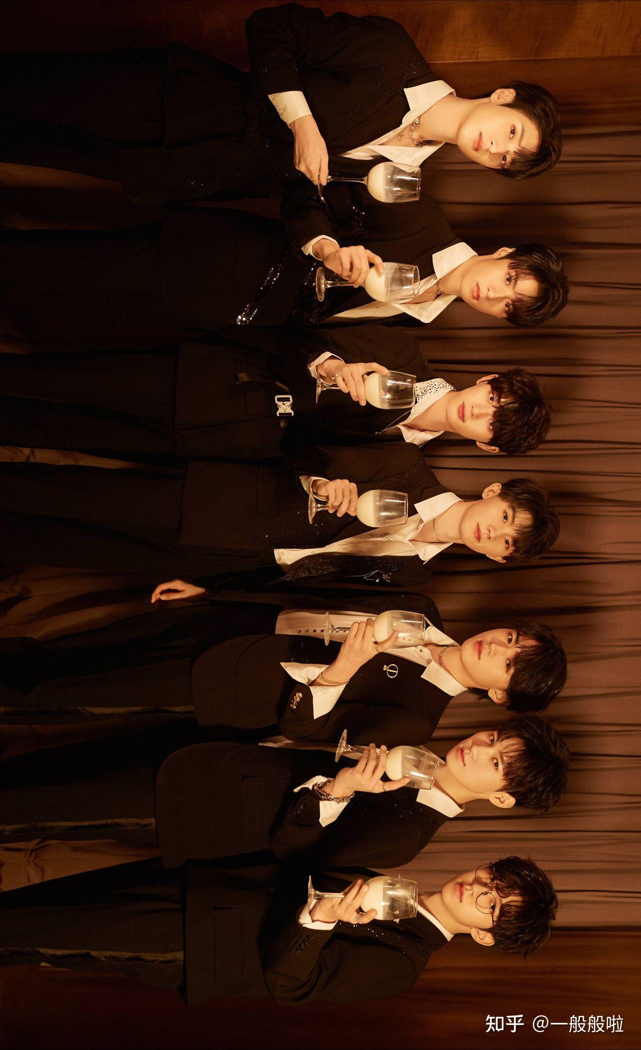 可以分享你手机里时代少年团的团体照吗? - 知乎