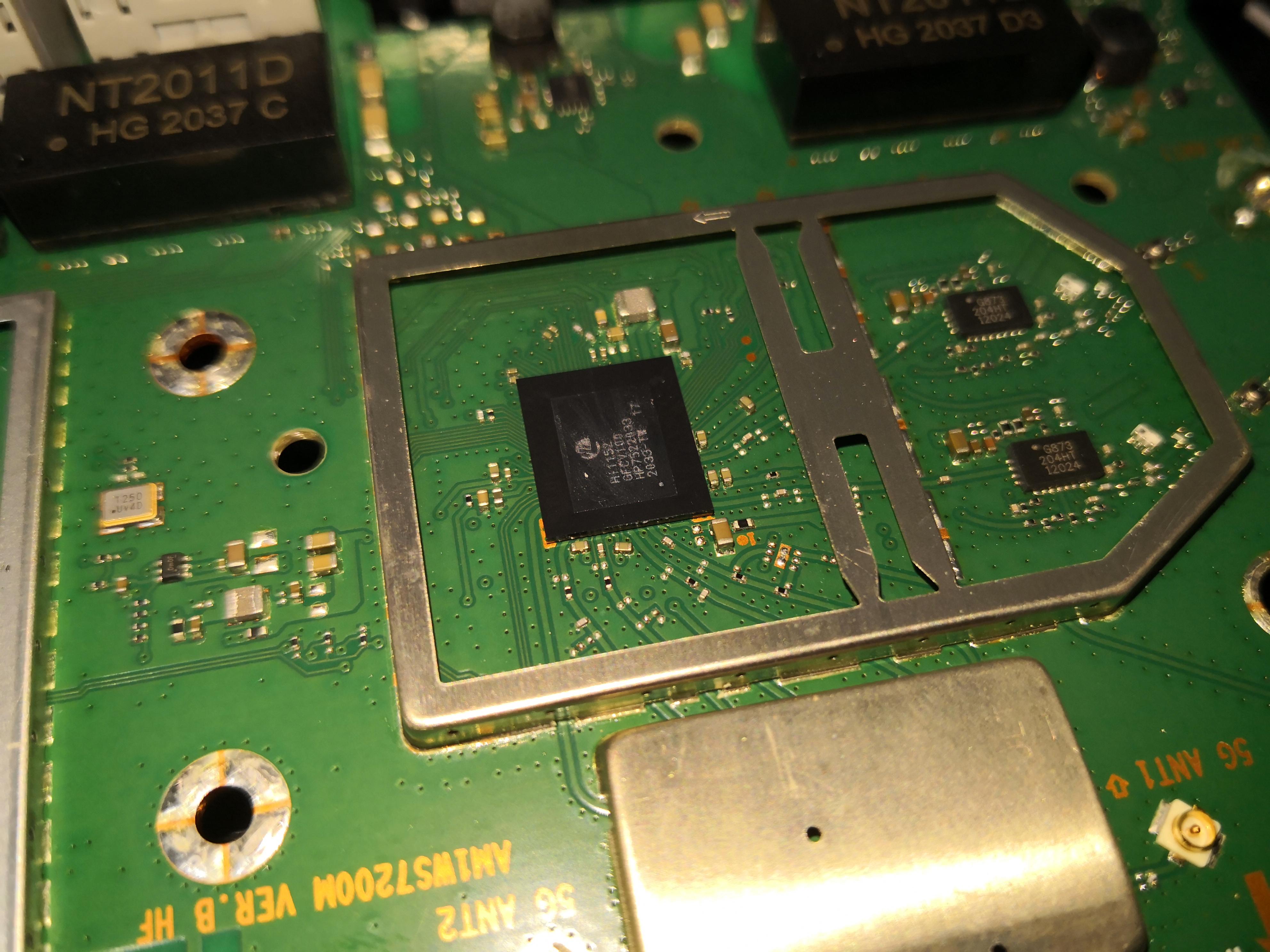 华为ax3 pro凌霄版ws7200拆机:日常使用的路由器竟为偷偷领先受害者?