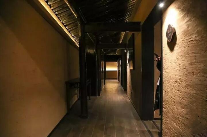 现代夯土墙和古法夯土墙又哪些优缺点 - 知乎