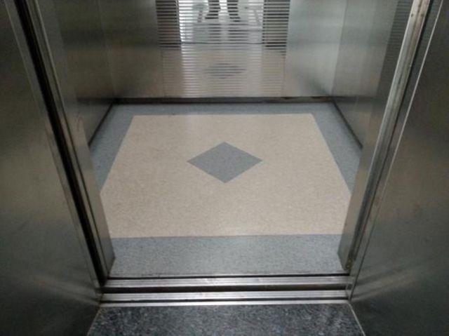 五,电梯轿厢地板