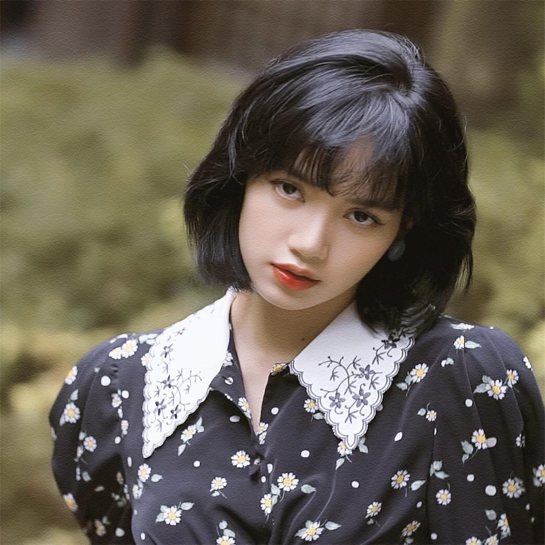 有没有lisa的适合当头像的照片? - 知乎