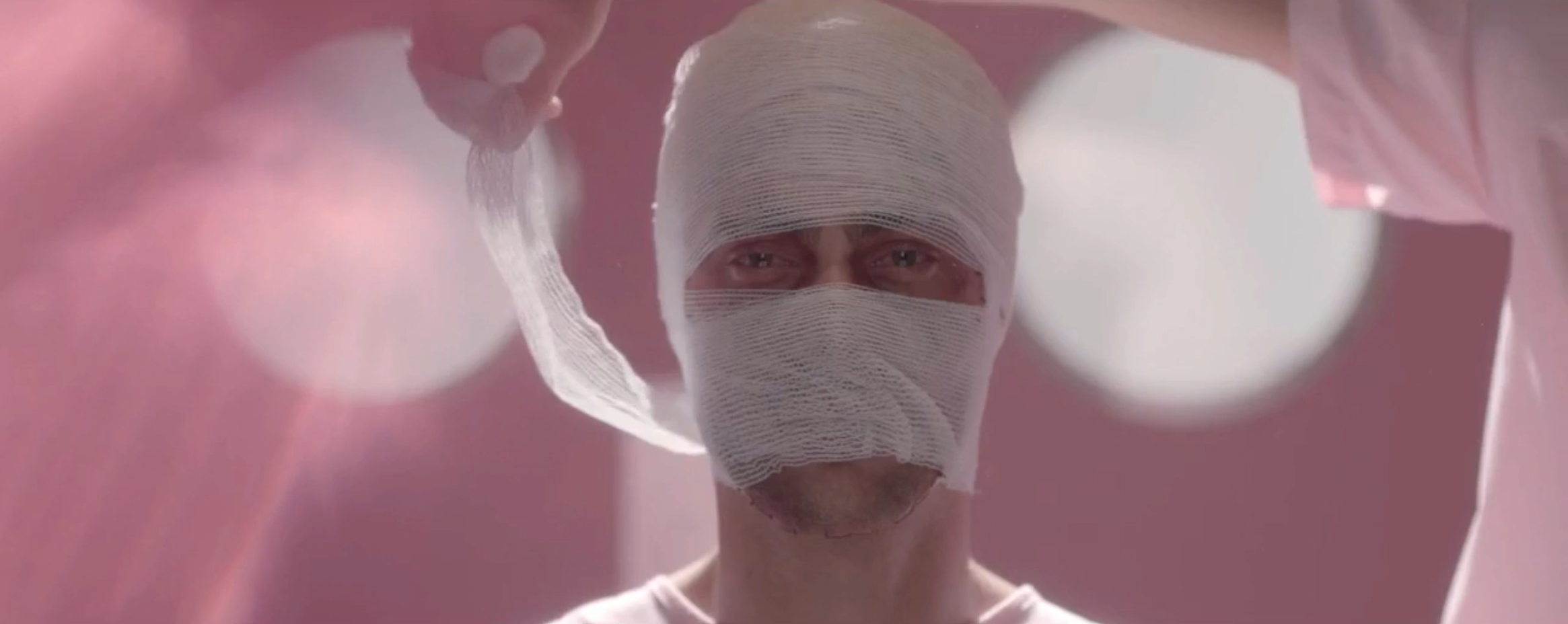 如何评价2017西班牙电影肌肤