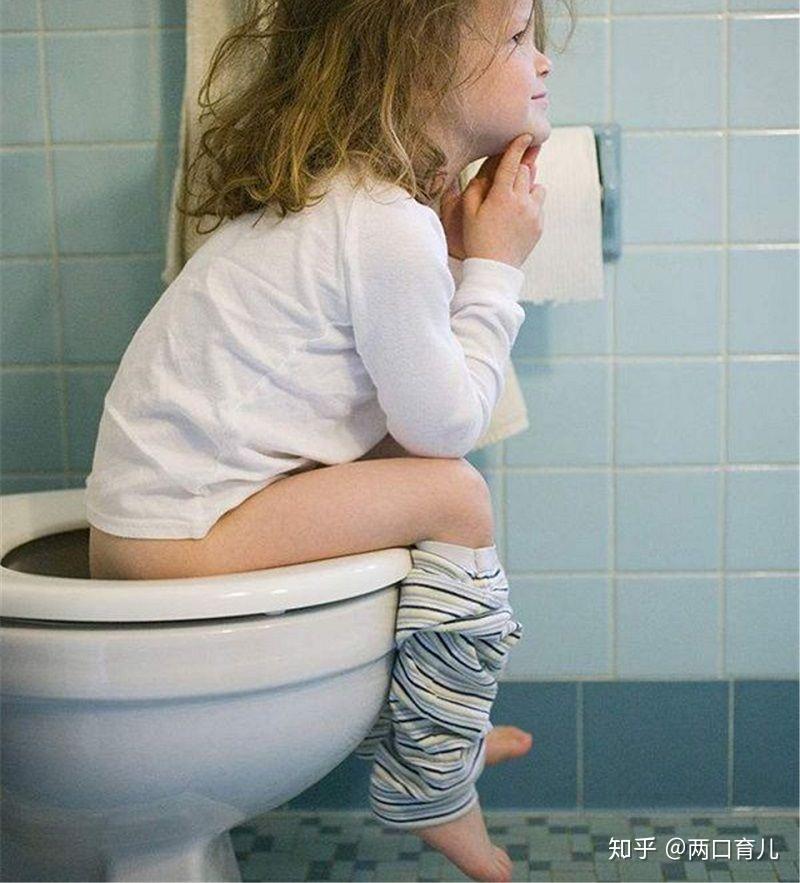 孩子长期便秘咋办不外乎是这3种原因3个法子让他泄出来