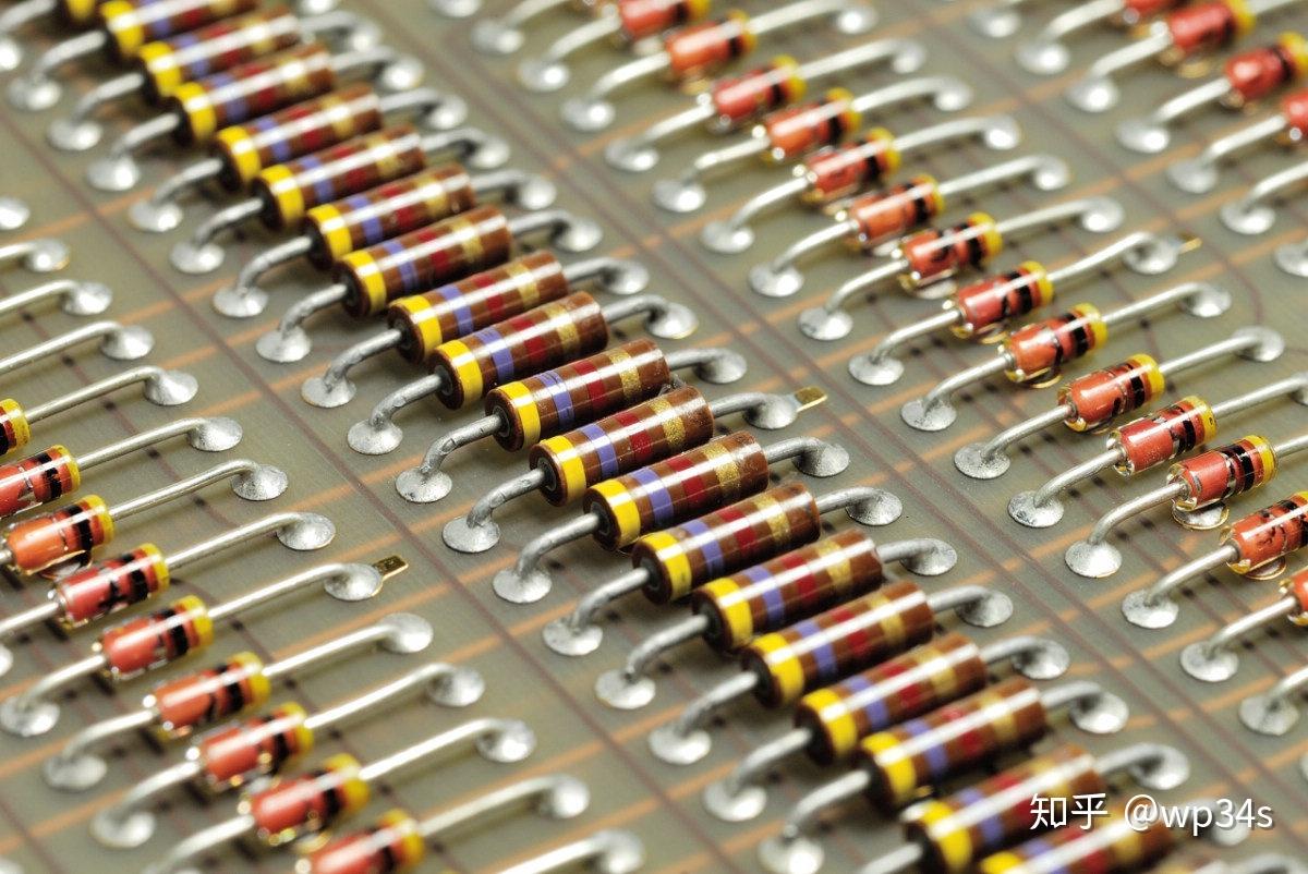 电与磁的极致艺术~1968年的HP9100A晶体管计算器(机)-2