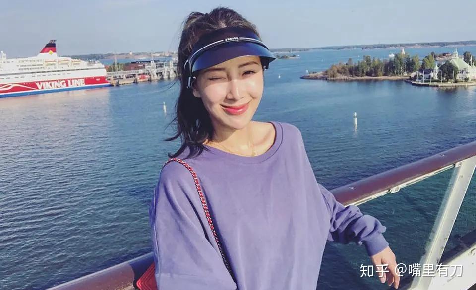 台湾第二名模,她是会撒娇的犀利人妻,也是3个孩子的性感辣妈