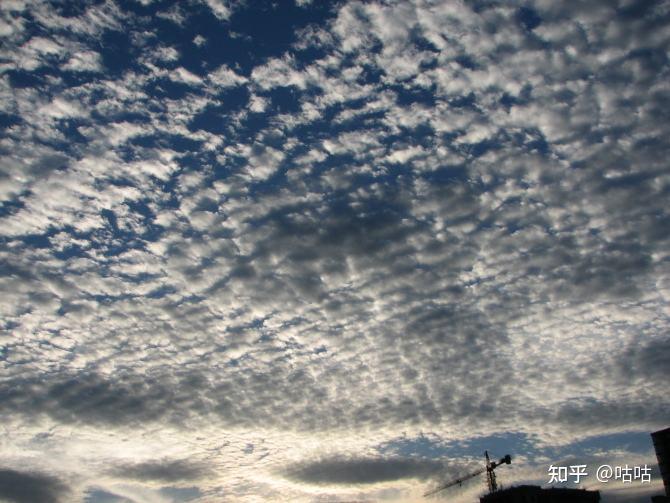 台湾强震前网上现天空异象照片被指是地震前兆如何从科学角度解释这种