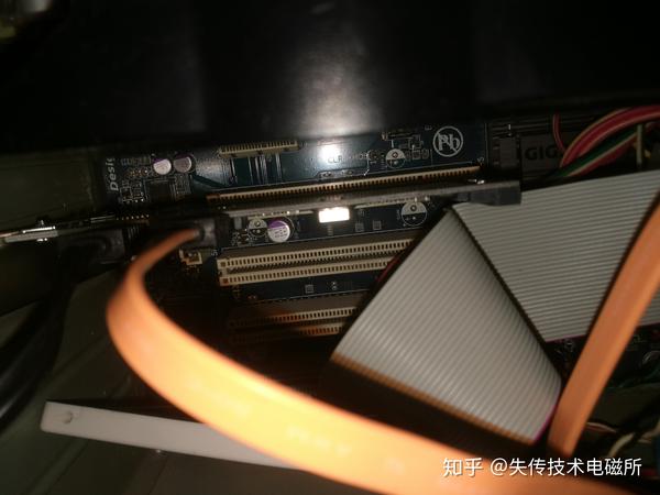 硬盘容量不一样组raid