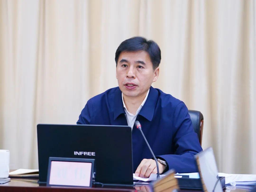 驻厅纪检监察组组长,厅党组成员孟凡领,厅党组成员