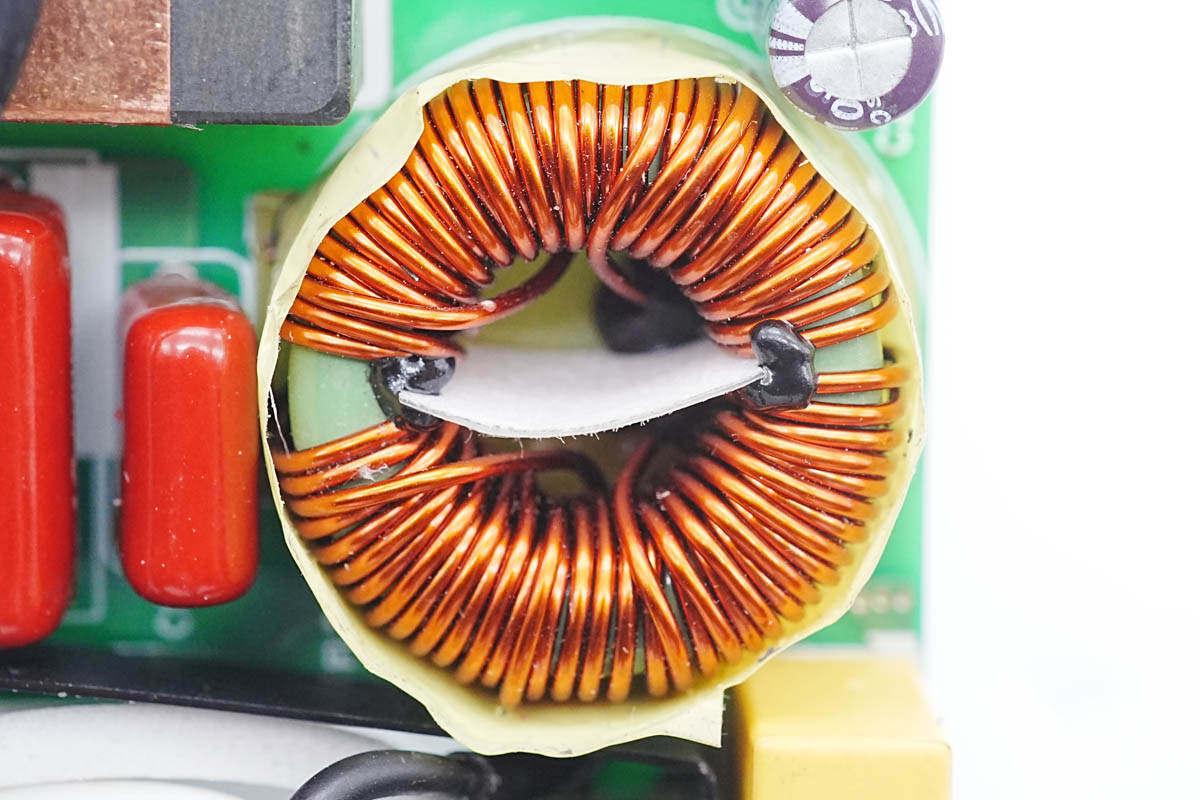 Magic R30 电感 拆解报告:Razer雷蛇灵刃280W氮化镓电源适配器RC30-042 - 知乎