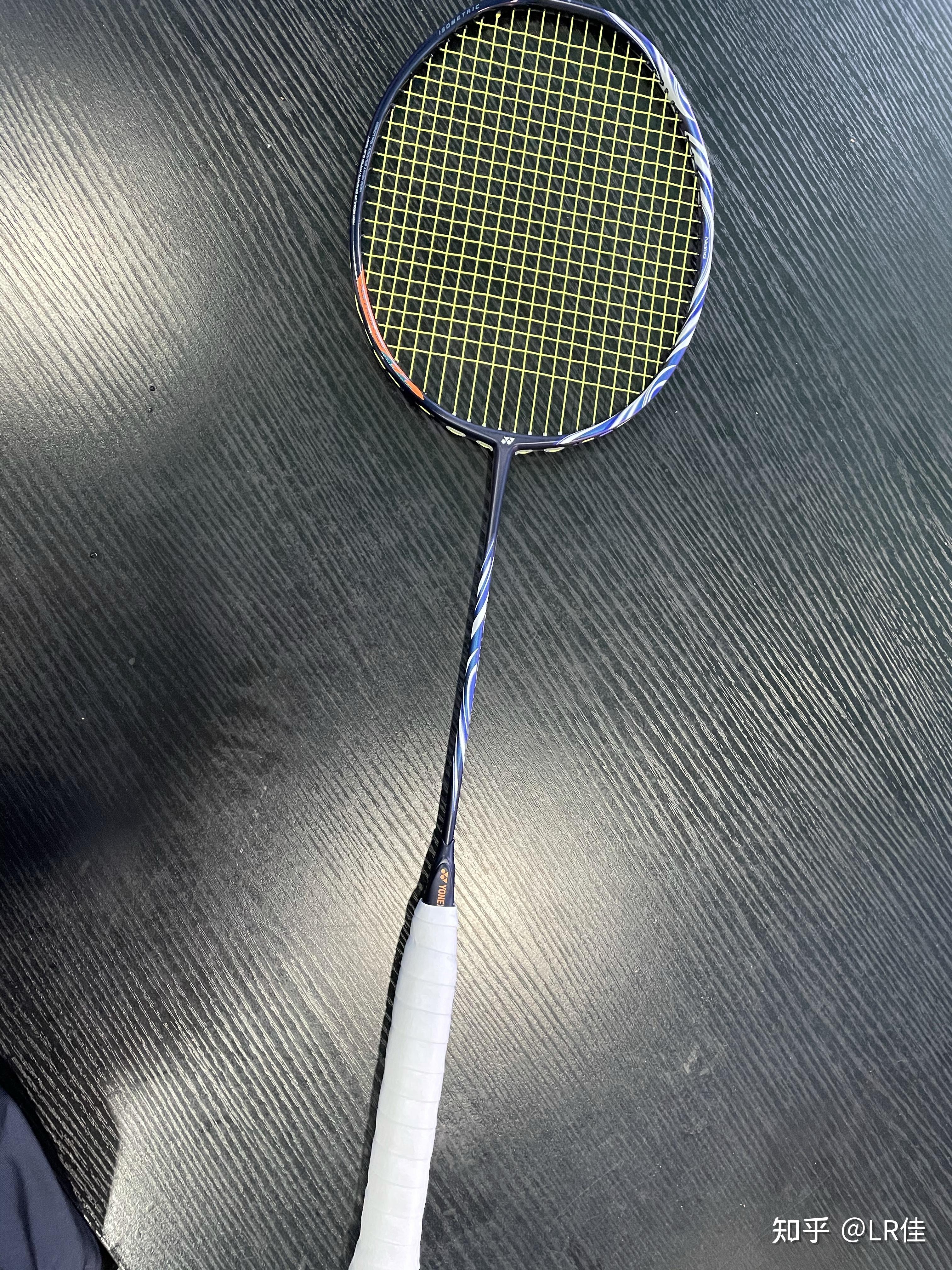 尤尼克斯天斧100zz,用过的请讲一下打感,使用感受这些,最近想入,但是