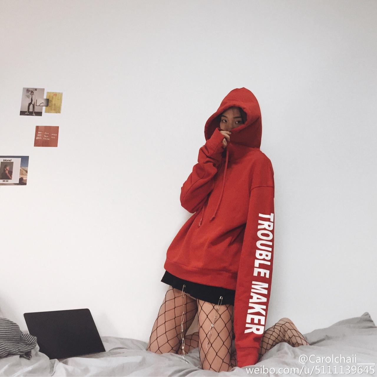 求推荐微博上的穿搭博主? - Carolchaii 的回答