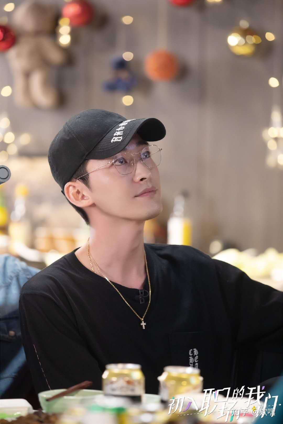 张翰是被买黑热搜了吗? - 知乎