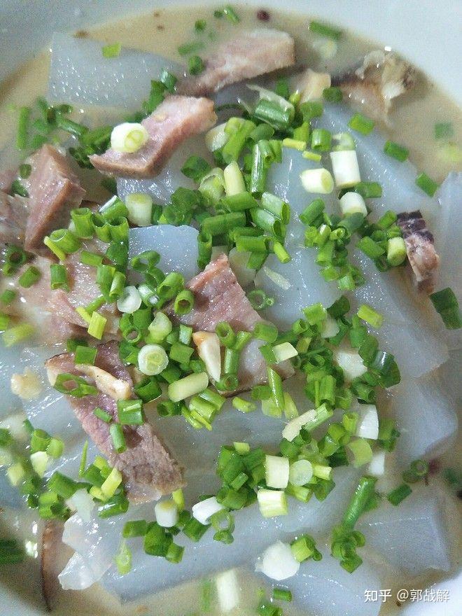 洛宁县名吃洛宁凉粉汤