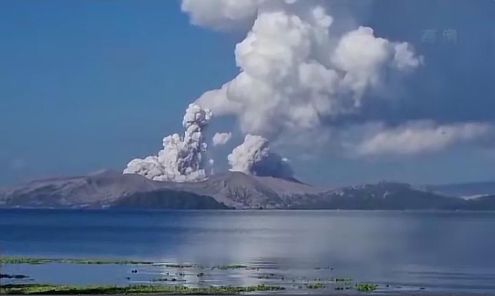 3月26日菲律宾吕宋岛塔尔火山短暂喷发目前情况如何