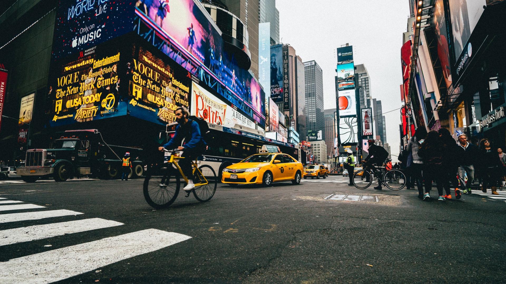 有没有纽约时代广场的壁纸各样都行各位知乎大神