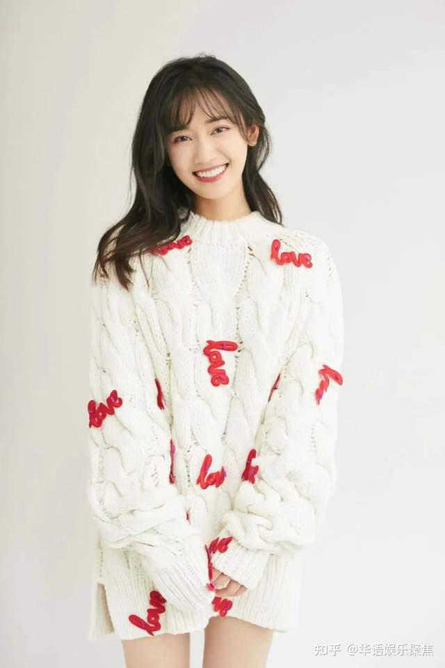 郑湫泓的学历是什么?她的幼师专业是在哪个中专学校读的? - 知乎