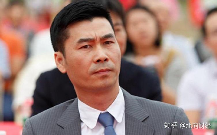 接手顾江生股份的,是宁波盈峰睿和投资管理有限公司,老板是何剑锋.