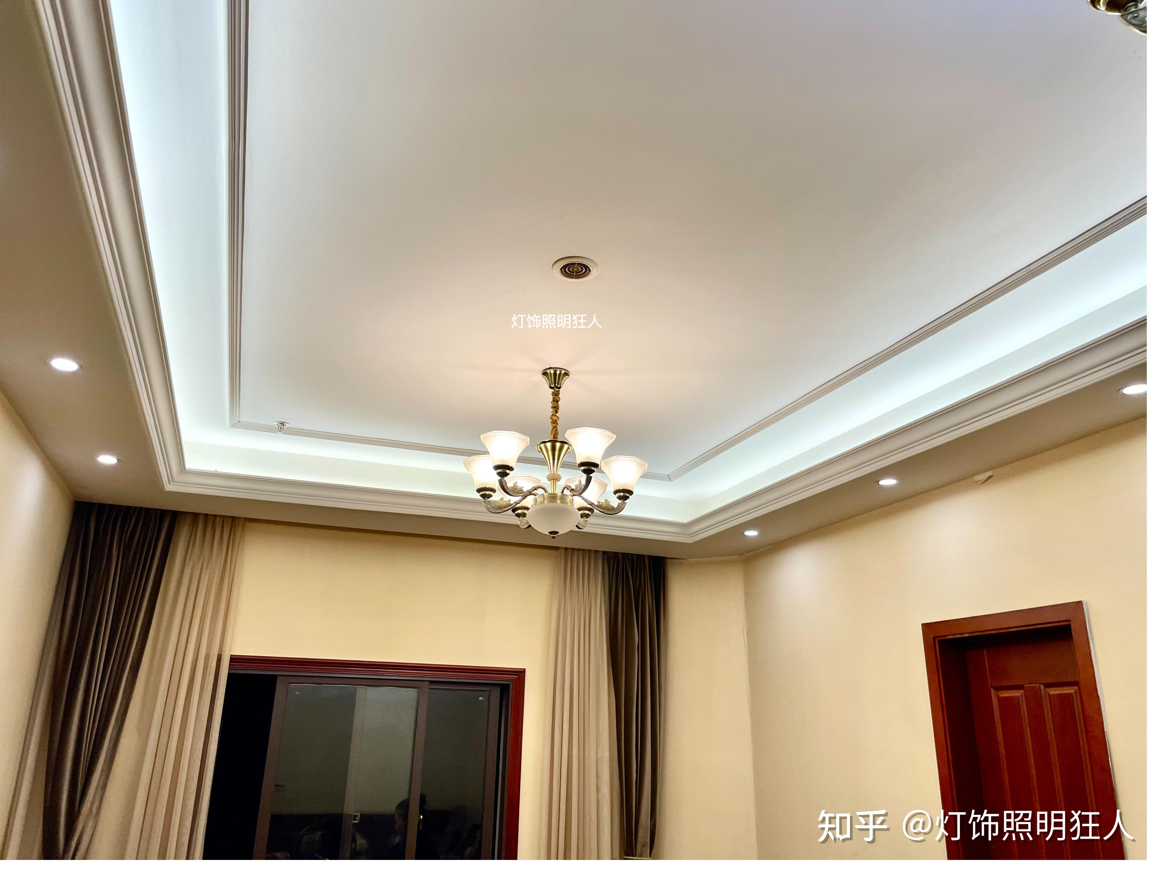 如何利用灯光让客厅顶部看起来「明亮通透」? - 知乎