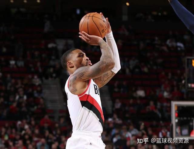 雄鹿加时险胜凯尔特人挺进东部前三