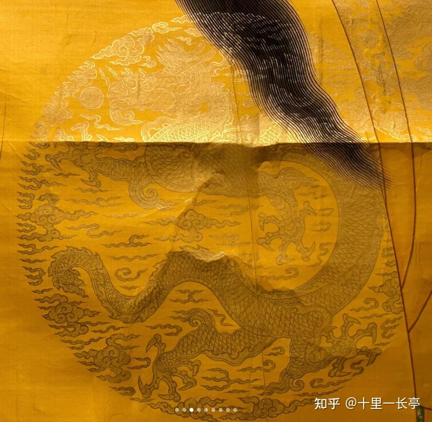明清宫廷服饰与画像上龙纹形象的特征与演变简析 - 知乎