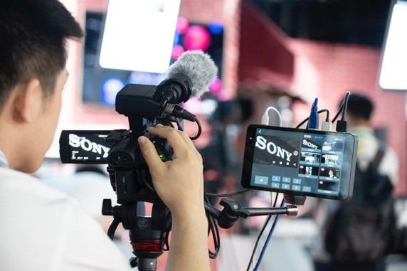 直播运营成为了一股潮流 - 知乎