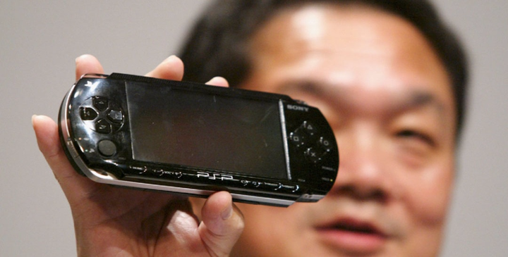 还记得当年的“万能”PSP吗？也谈索尼掌机的兴起与衰亡- 知乎