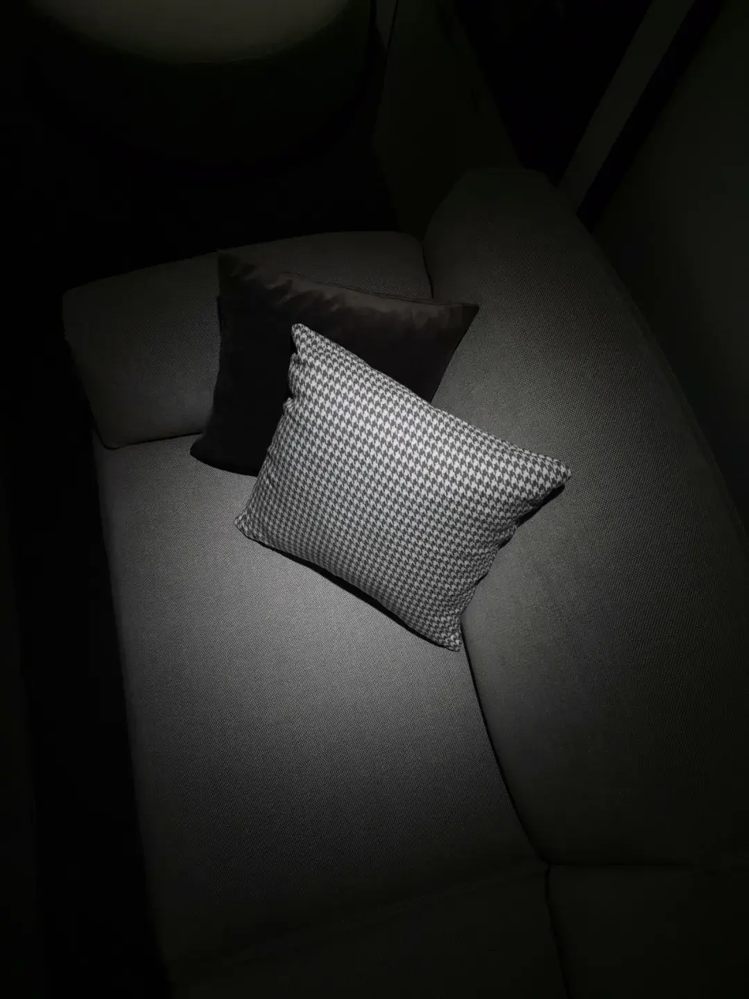 四川梵筑家居 | Minotti、Baxter、B&B Italia、Living Divani ——成都意大利家居馆 - 知乎