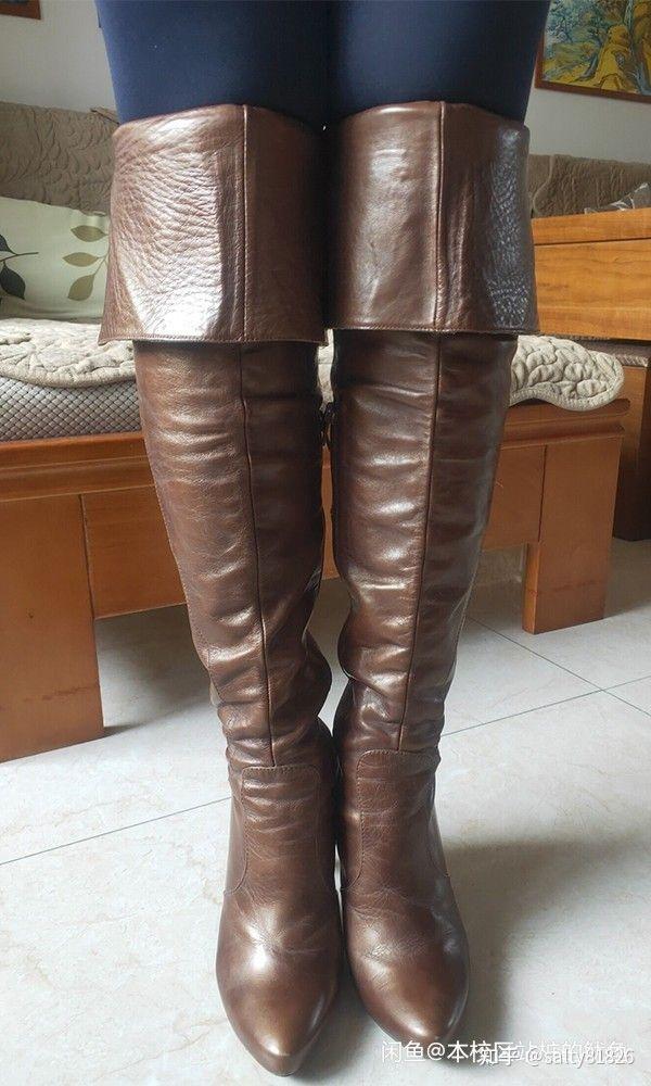 大家喜欢穿什么样的过膝长靴