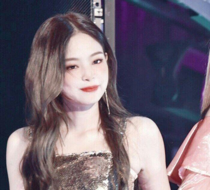 有没有jennie和rosé的闺蜜头像