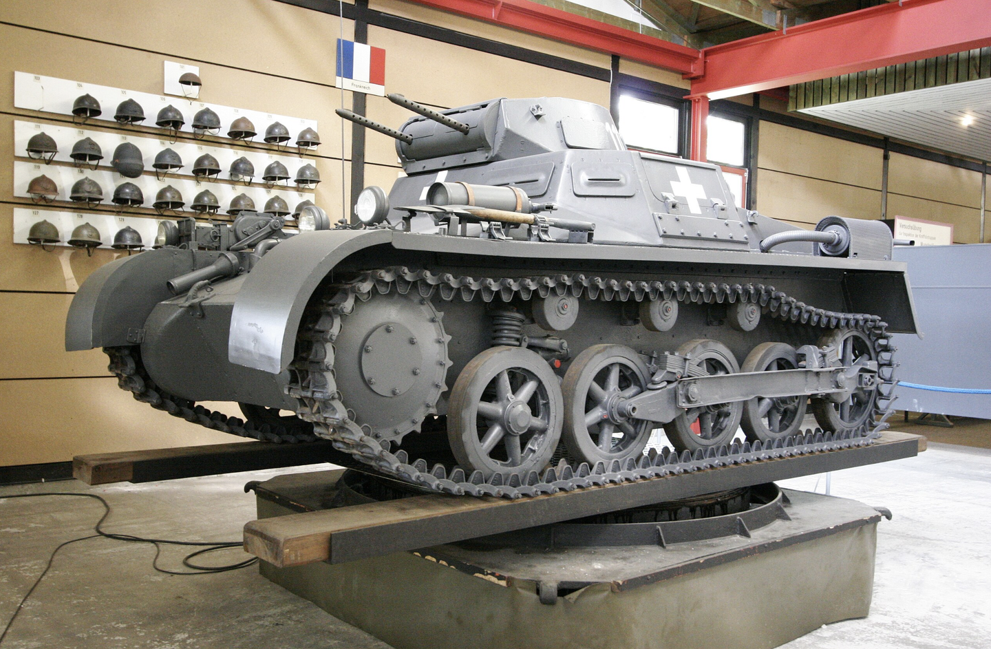 02 二战德国装甲车辆 - Panzerkampfwagen I Ausf.A (Sd.Kfz.101) - 涂装与标志 - 知乎