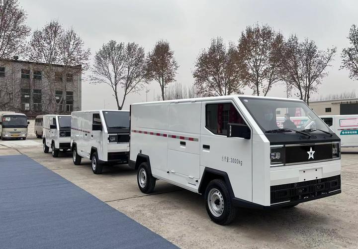 新物种红星box1发布定位电动厢式车采用厂家直租新模式