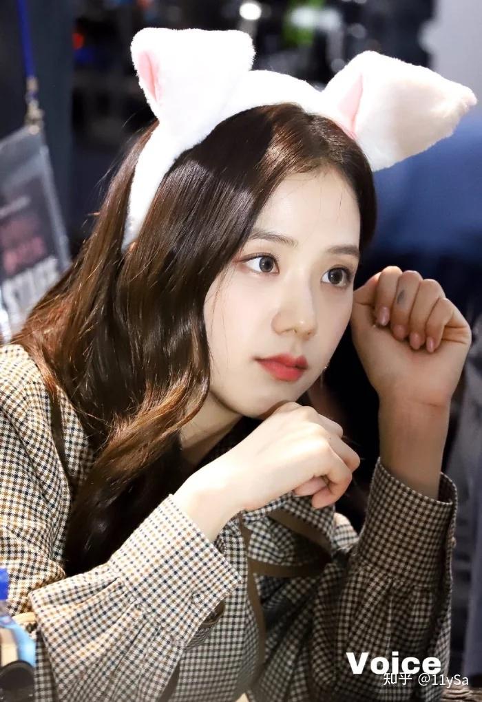 有什么jisoo神仙图(blackpink金智秀)特别惊艳的图? - 知乎