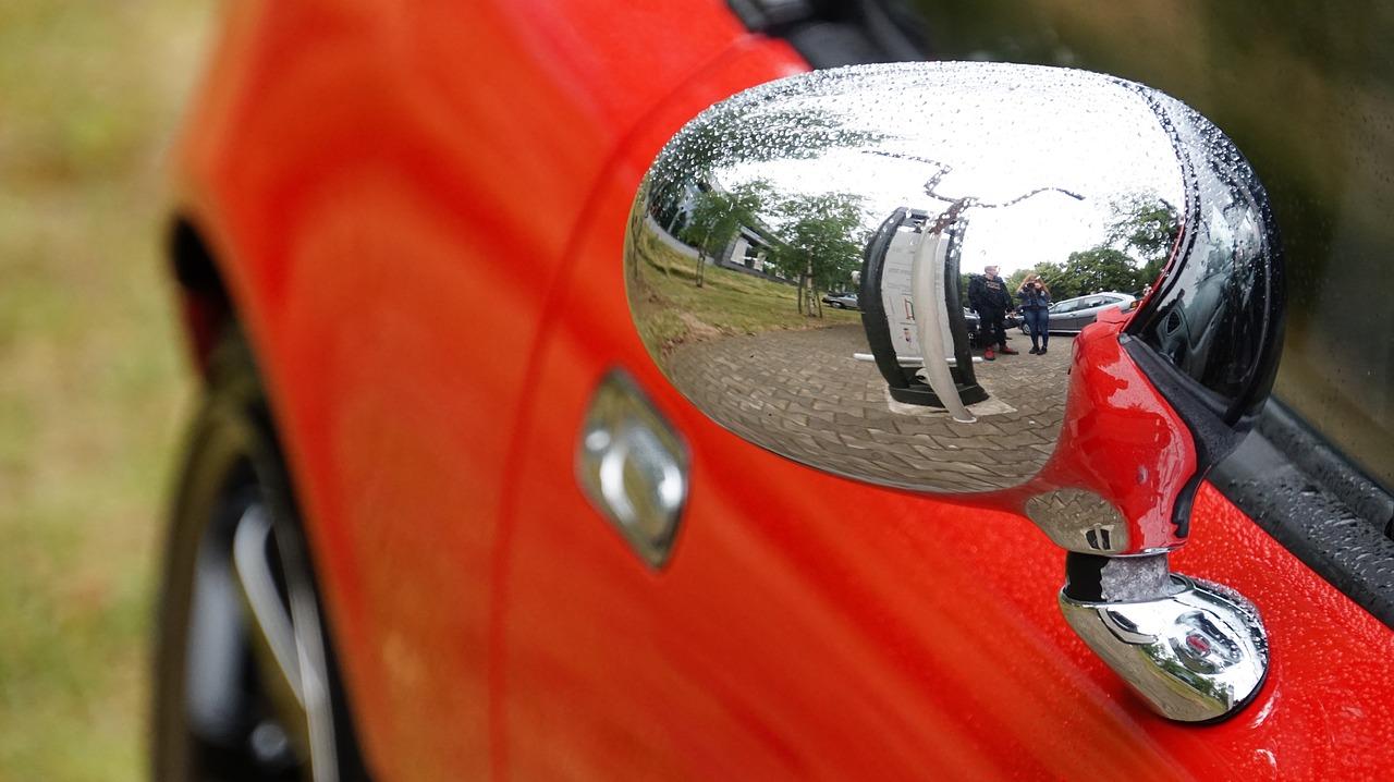 大灯卡簧如何安装